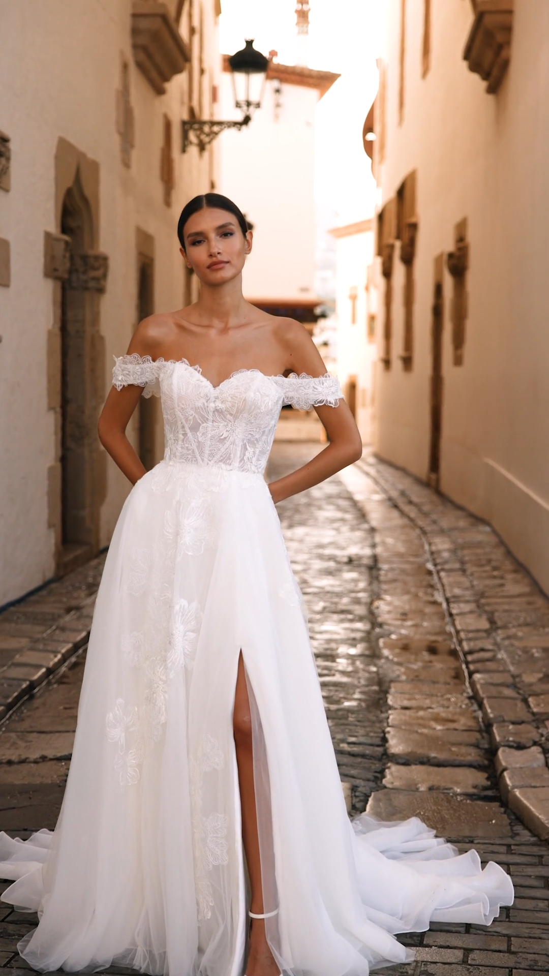 Enchanting Floral Lace Full A-Line Wedding Gown with Leg Slit and Swag Sleeves