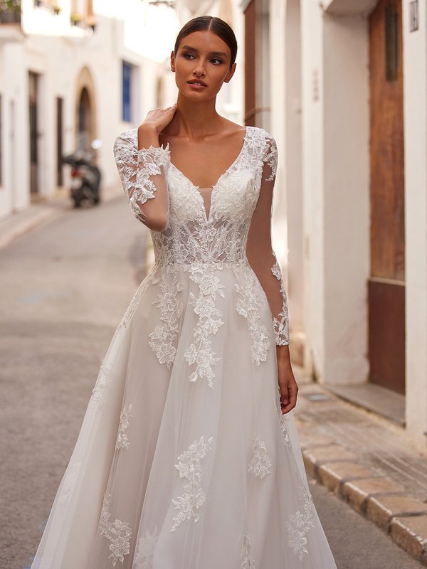 Casablanca Bridal 1900 Champagne Wedding Dress Strapless A Line Embell –  Glass Slipper Formals